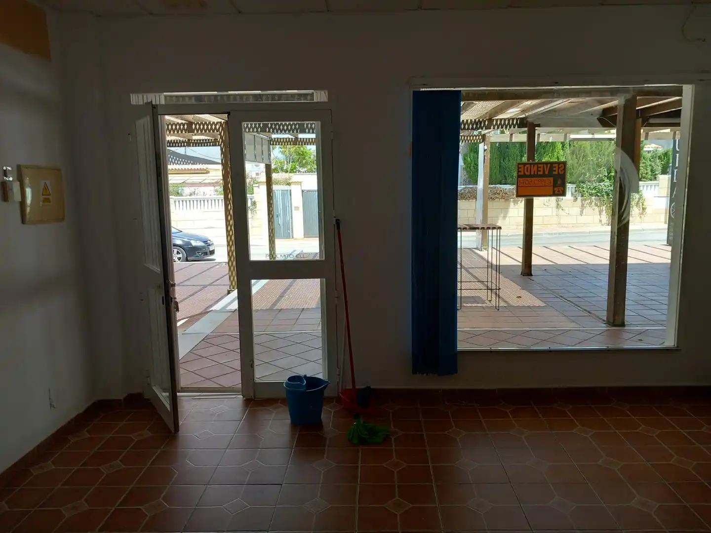 Local comercial en venta en La Barrosa, imagen 2