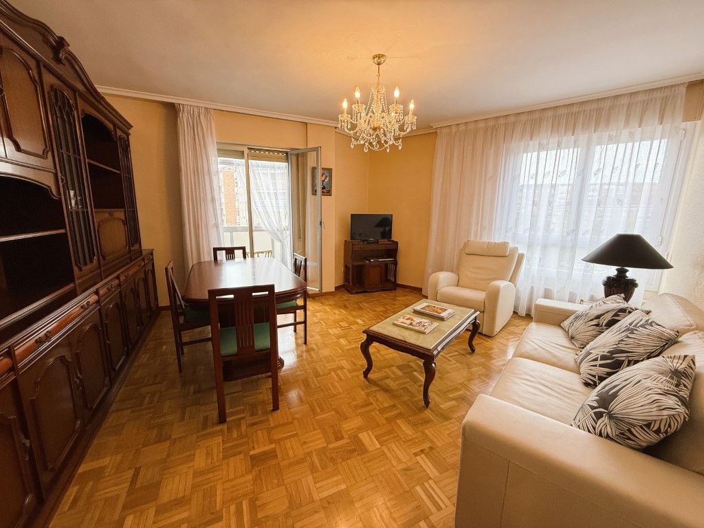 Sala de estar de Piso en venta en Vitoria - Gasteiz