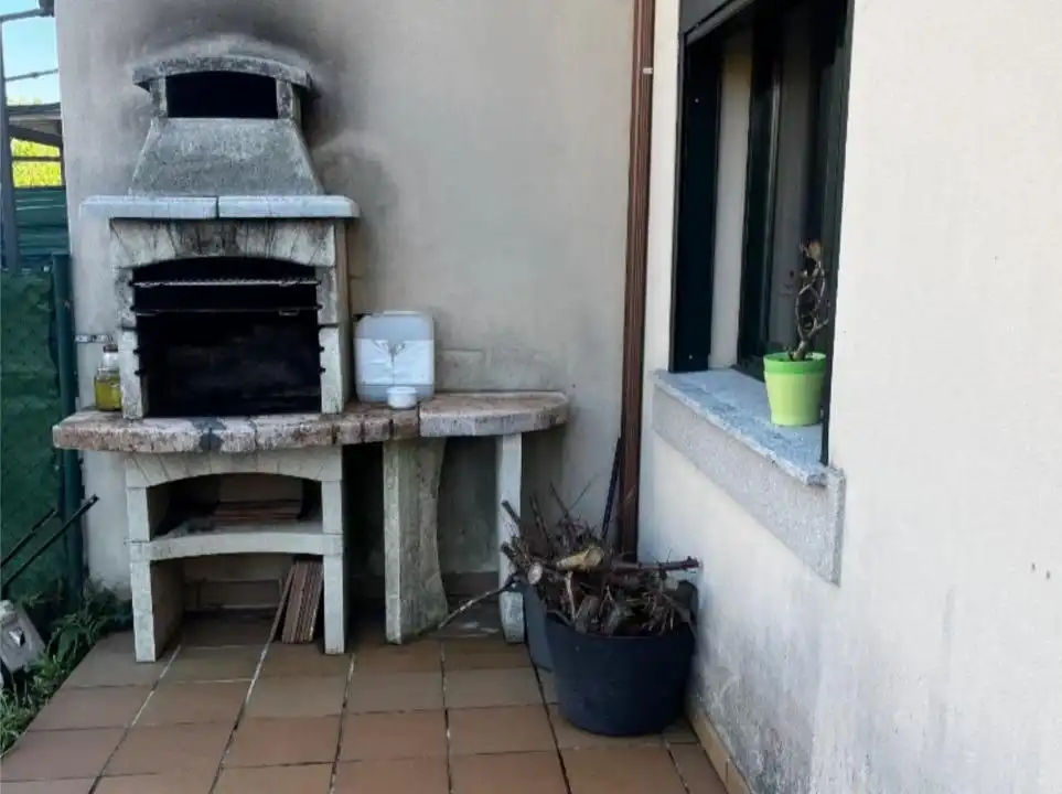 Terrassa de Casa adosada en venda en O Pereiro de Aguiar  amb Calefacció, Jardí privat i Traster