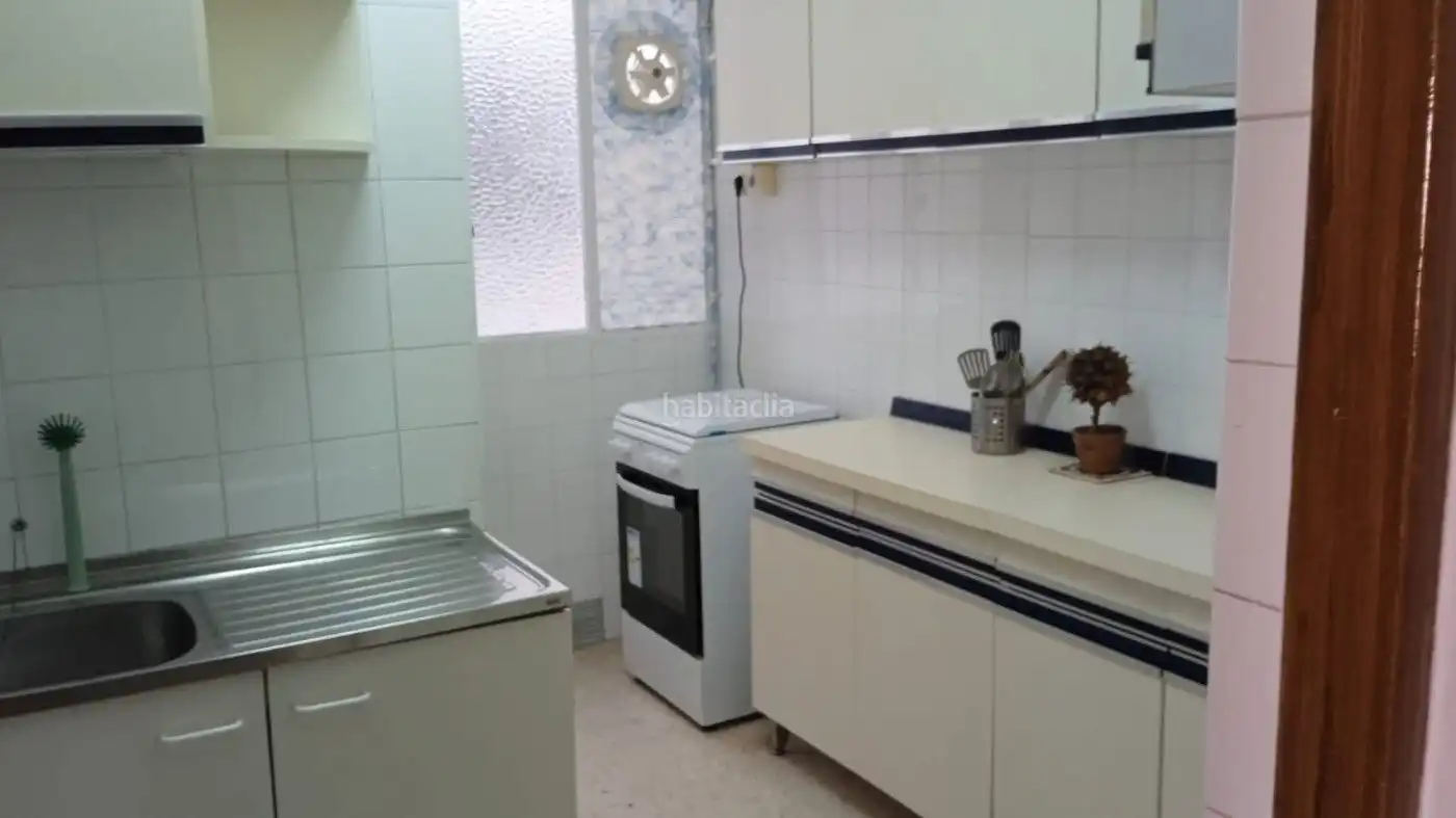 Appartamento con giardino in affitto a Calle Florencio Quintero 20, imagen 12