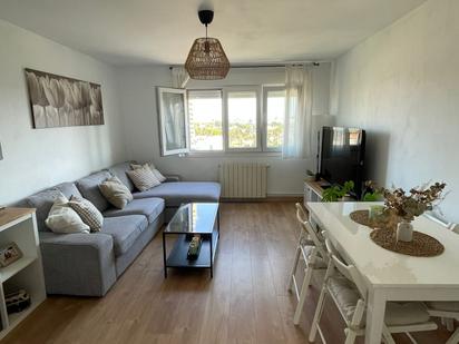 Living room of Flat for sale in L'Hospitalet de Llobregat