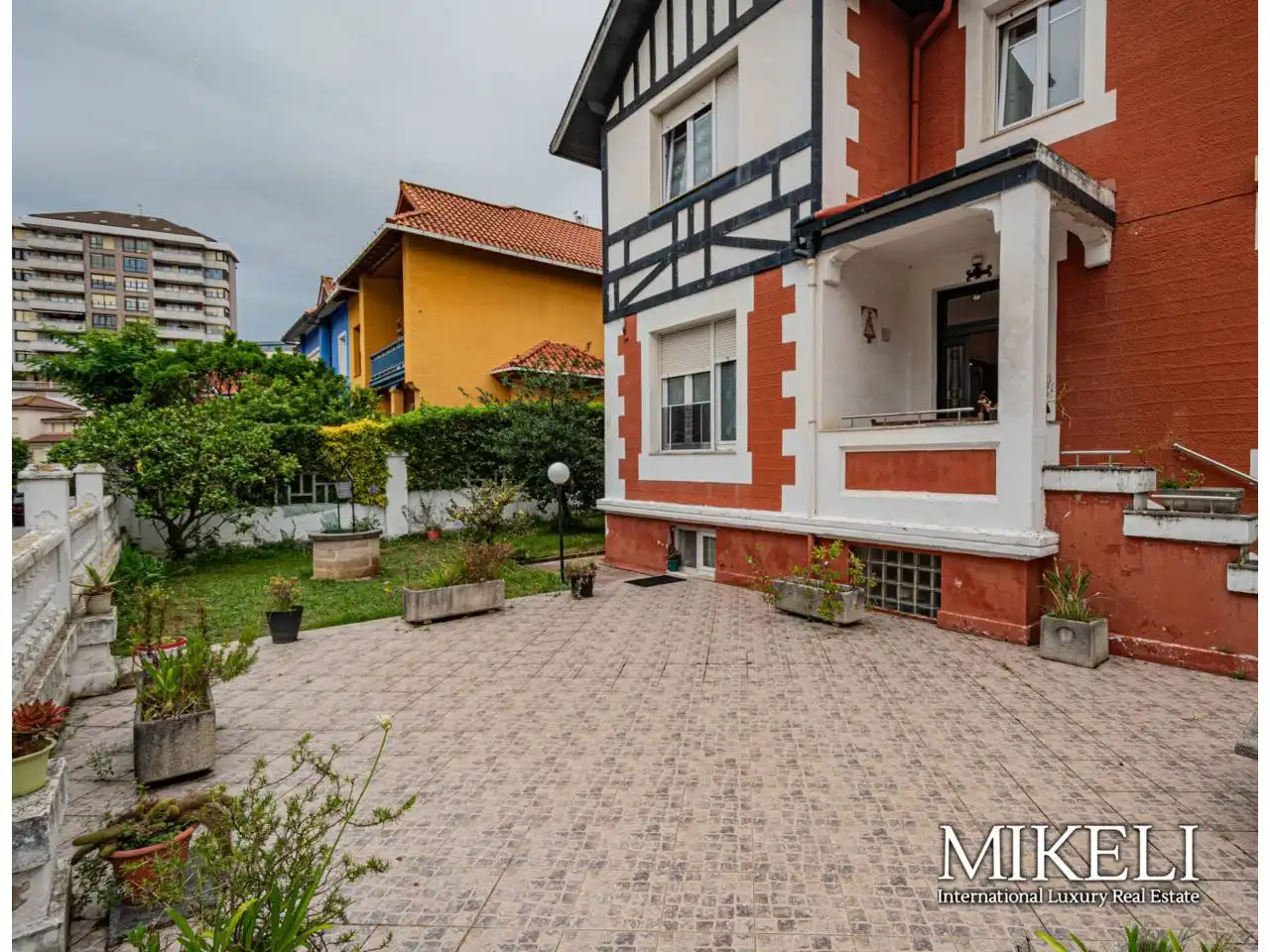 Terrasse von Haus oder Chalet zum Verkauf in Santander mit Heizung, Privatgarten und Parkett