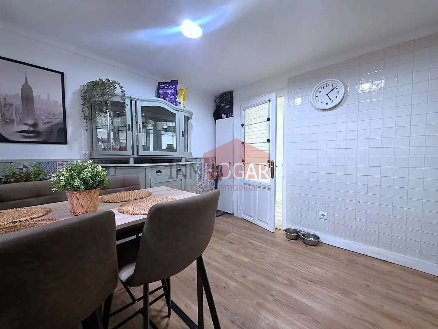 Cuina de Apartament en venda en Ávila amb Calefacció i Moblat