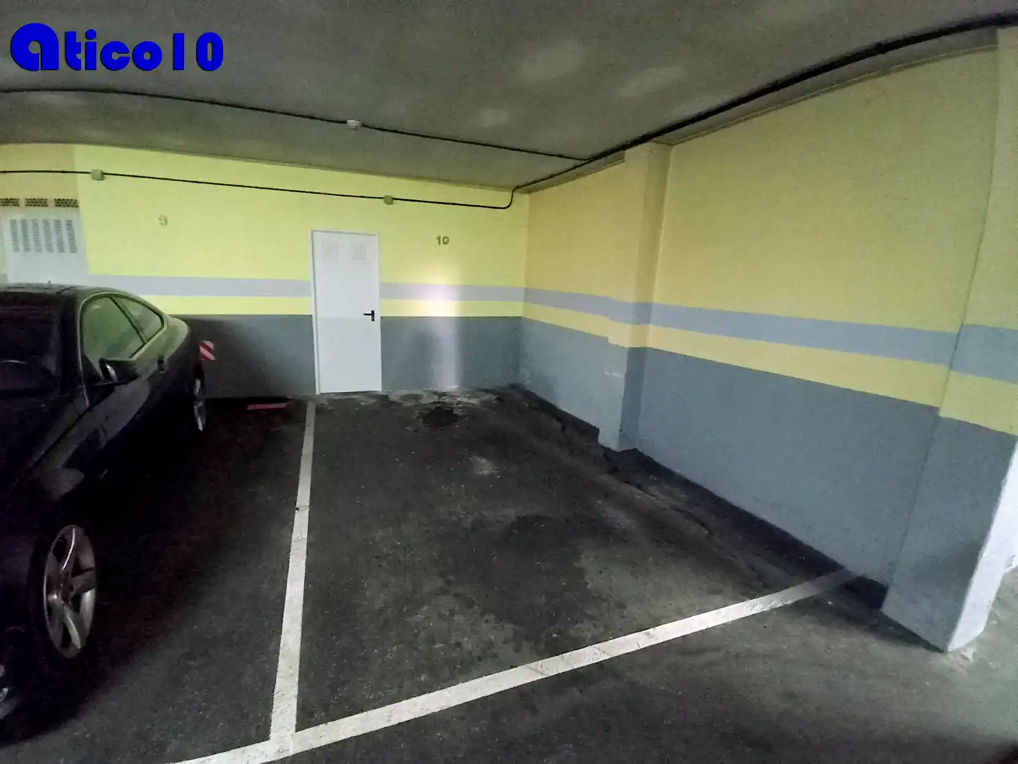 Parking de Apartamento de alquiler en Gijón  con Calefacción, Parquet y Trastero