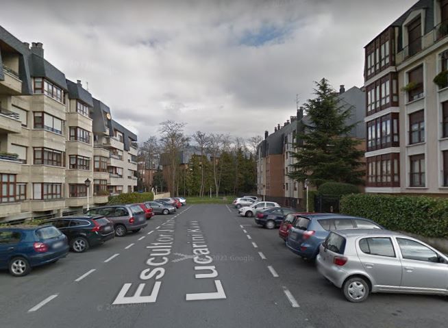 Vista exterior de Local en venda en Vitoria - Gasteiz