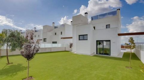 Foto 4 de Casa o xalet en venda a Carrer de la Camamil la, 3, Bonalba - Cotoveta, Mutxamel