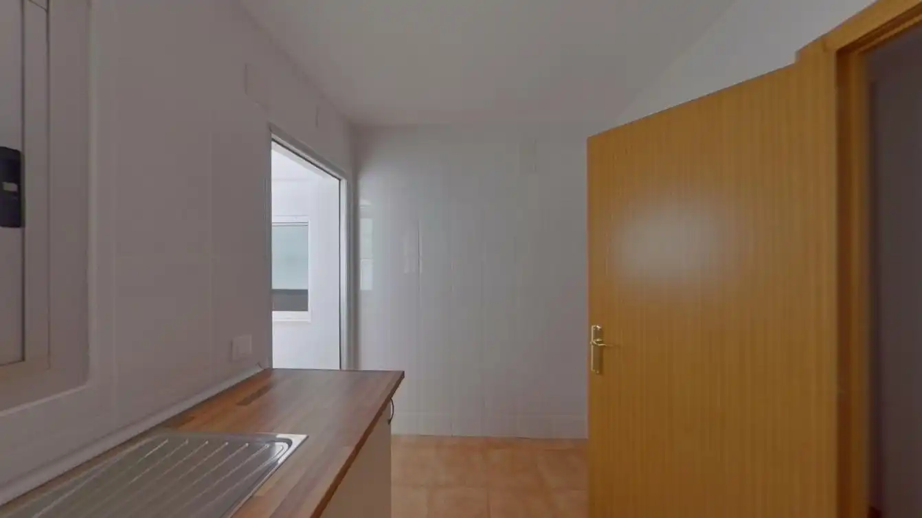 Flat with lift for sale in C/ Pedro Cabanes, imagen 18