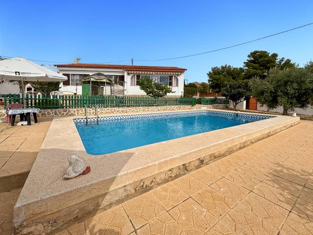 Casa-chalet en Venta en  MATISSE, 64 en Varadero