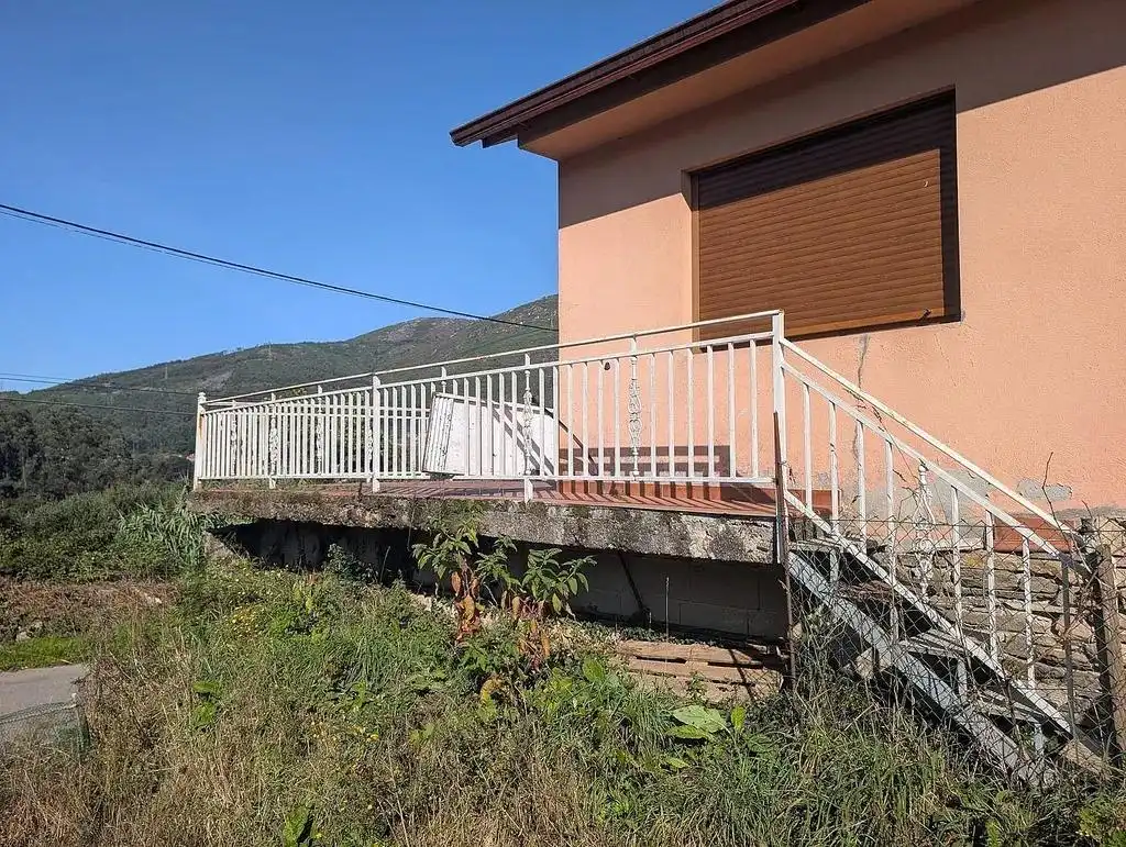 Casa o xalet en venda a QUINTAL (DO)-LOUREDO, 21, Mos