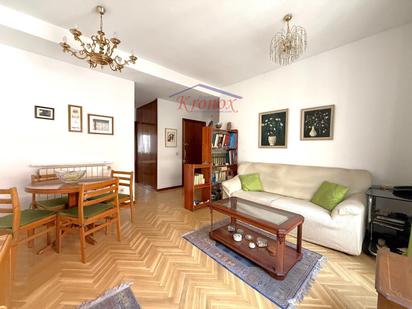 Living room of Apartment for sale in  Madrid Capital  with Heating