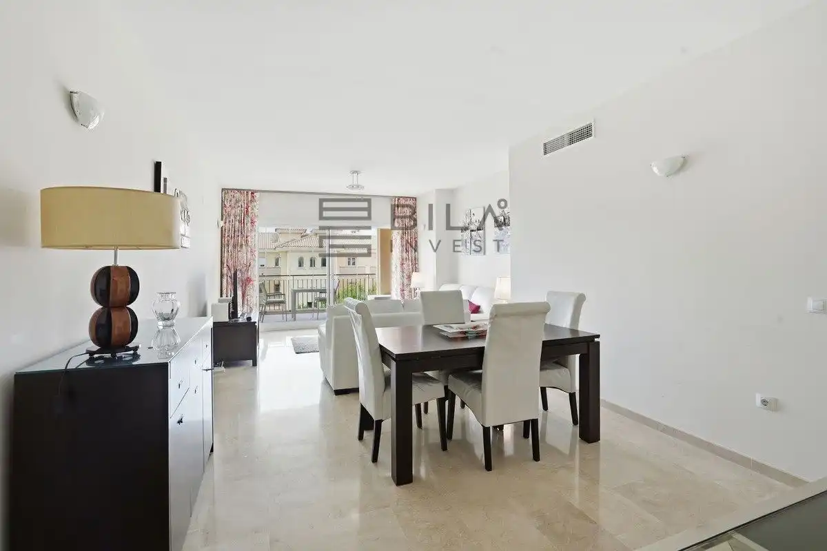 Comedor de Piso en venta en Mijas con Aire acondicionado, Terraza y Trastero
