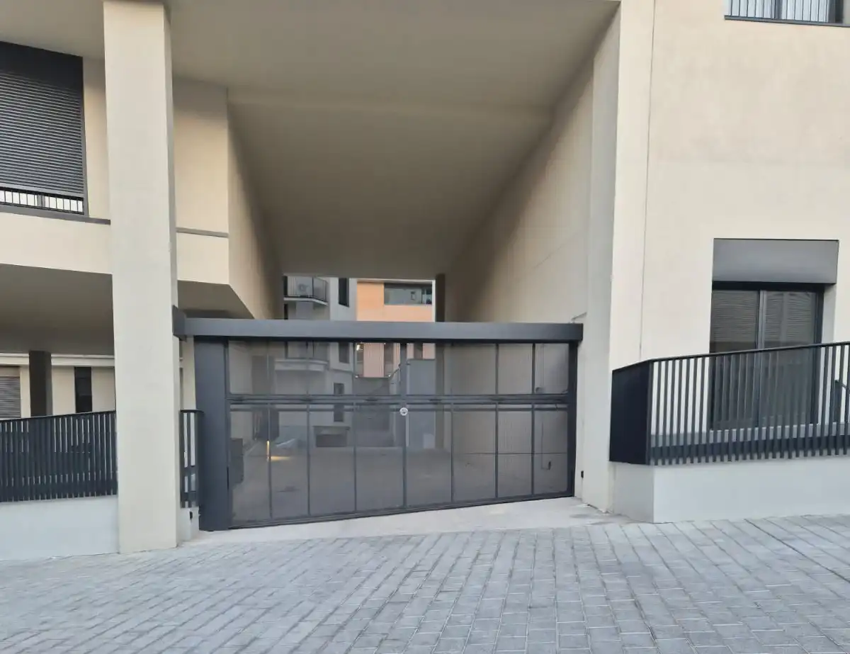 Individual with lift for sale in Avinguda de Barcelona 79, imagen 3