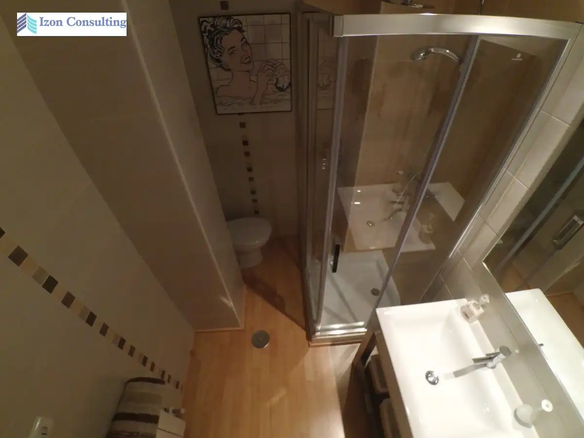 Bathroom of Apartments for rent in Albacete  with Air Conditioner, Heating and Furnished
