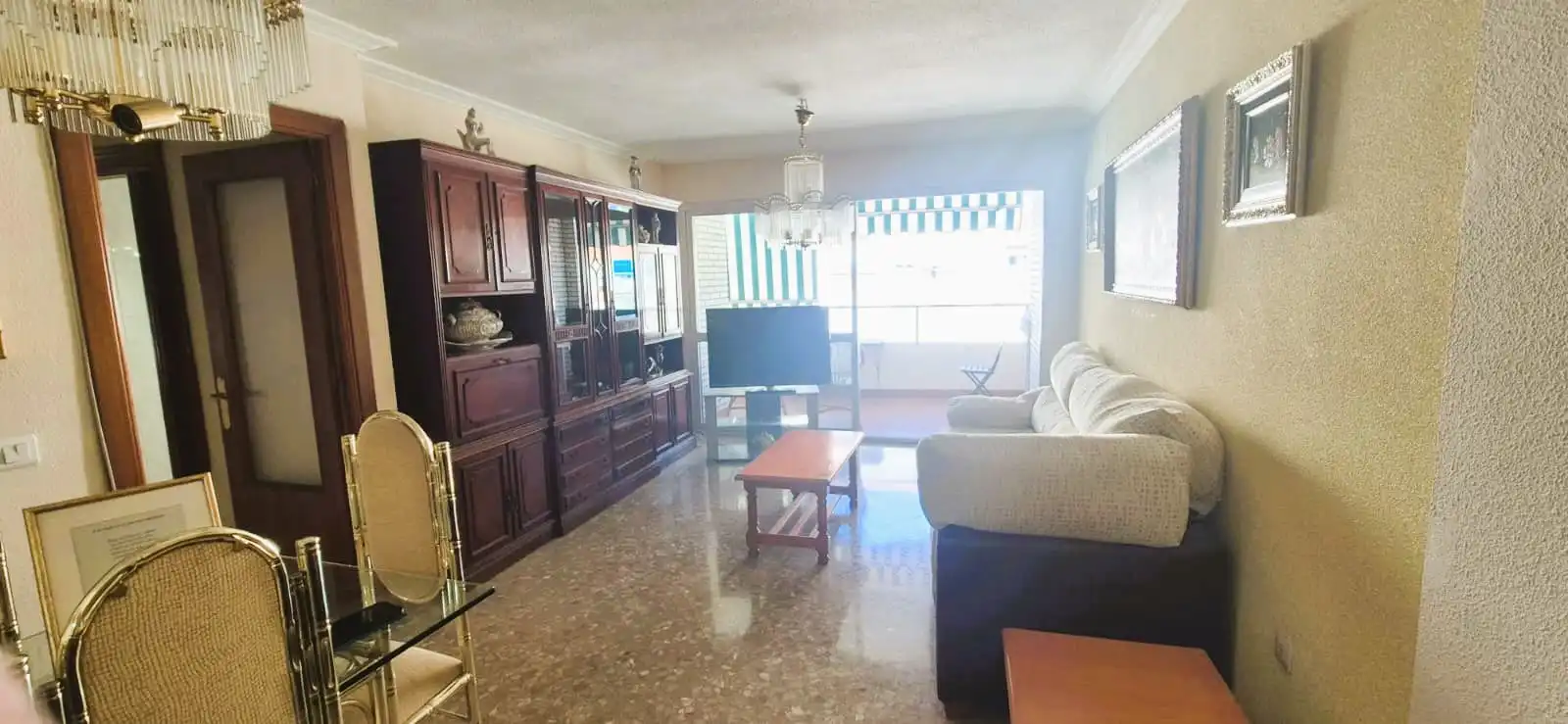 Sala de estar de Piso en venta en Málaga con Terraza, Trastero y Amueblado