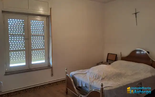 Dormitori de Casa o xalet en venda en Valderrey amb Calefacció i Moblat
