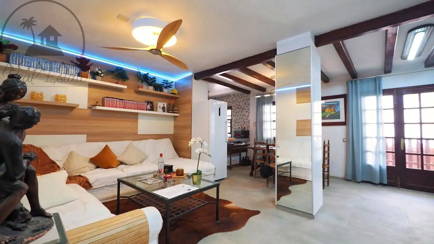 Living room of Houses for sale in Puerto de la Cruz  with Terrace and Community pool