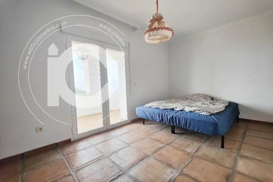 Chalet con piscina en venta en marina del este, imagen 11