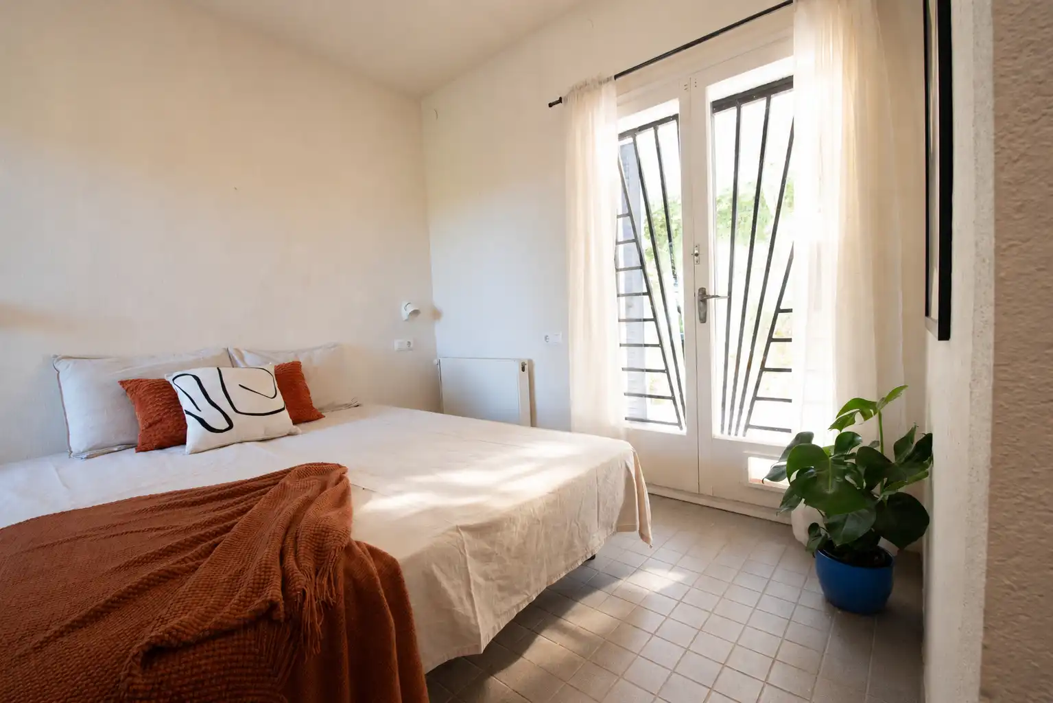 Dormitori de Casa o xalet en venda en L'Escala amb Aire condicionat, Calefacció i Jardí privat