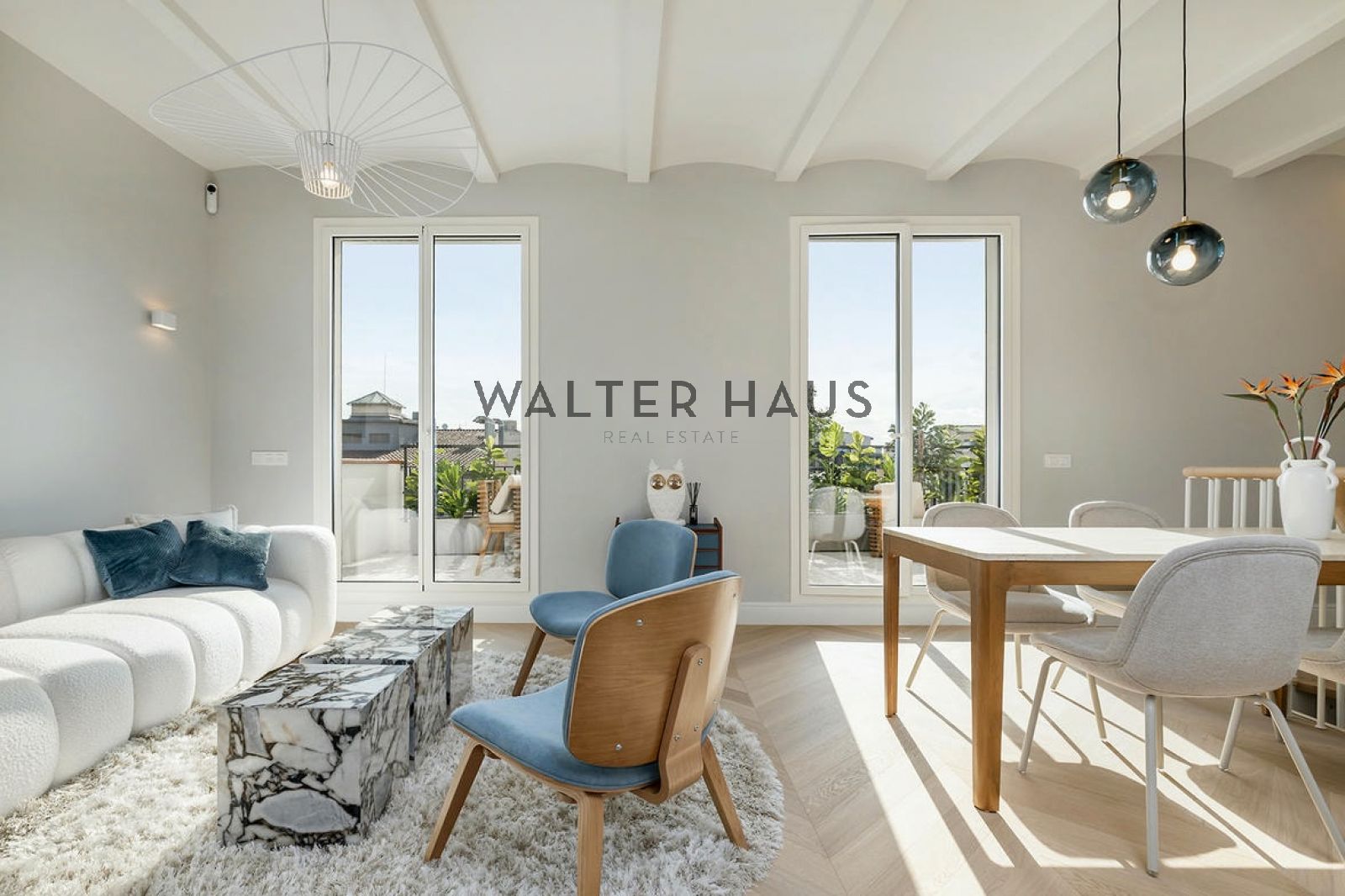 Living room of Attic for sale in  Barcelona Capital  with Air Conditioner, Heating and Terrace