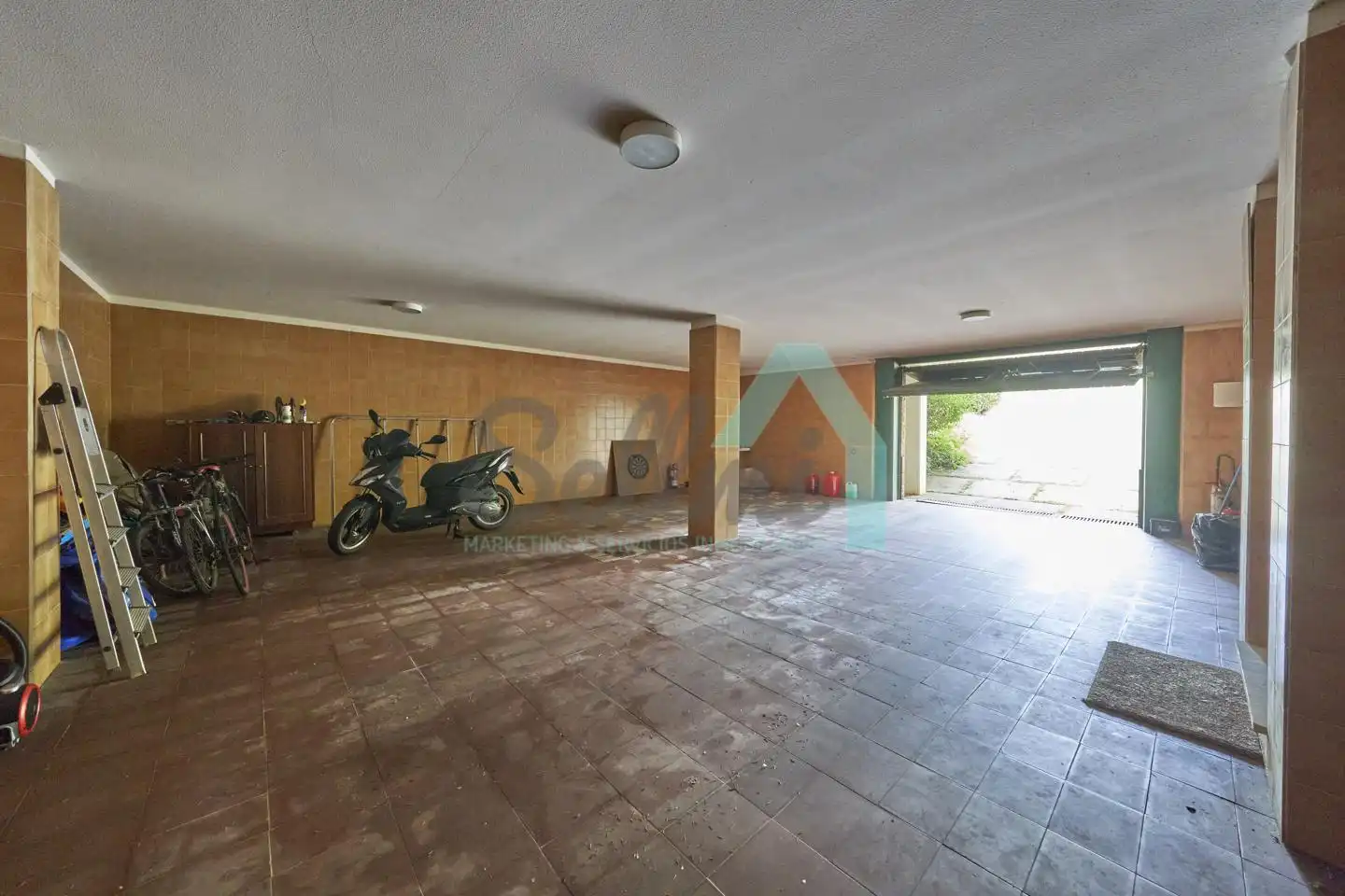 Casa o xalet en venda en Gijón  amb Aire condicionat, Jardí privat i Parquet