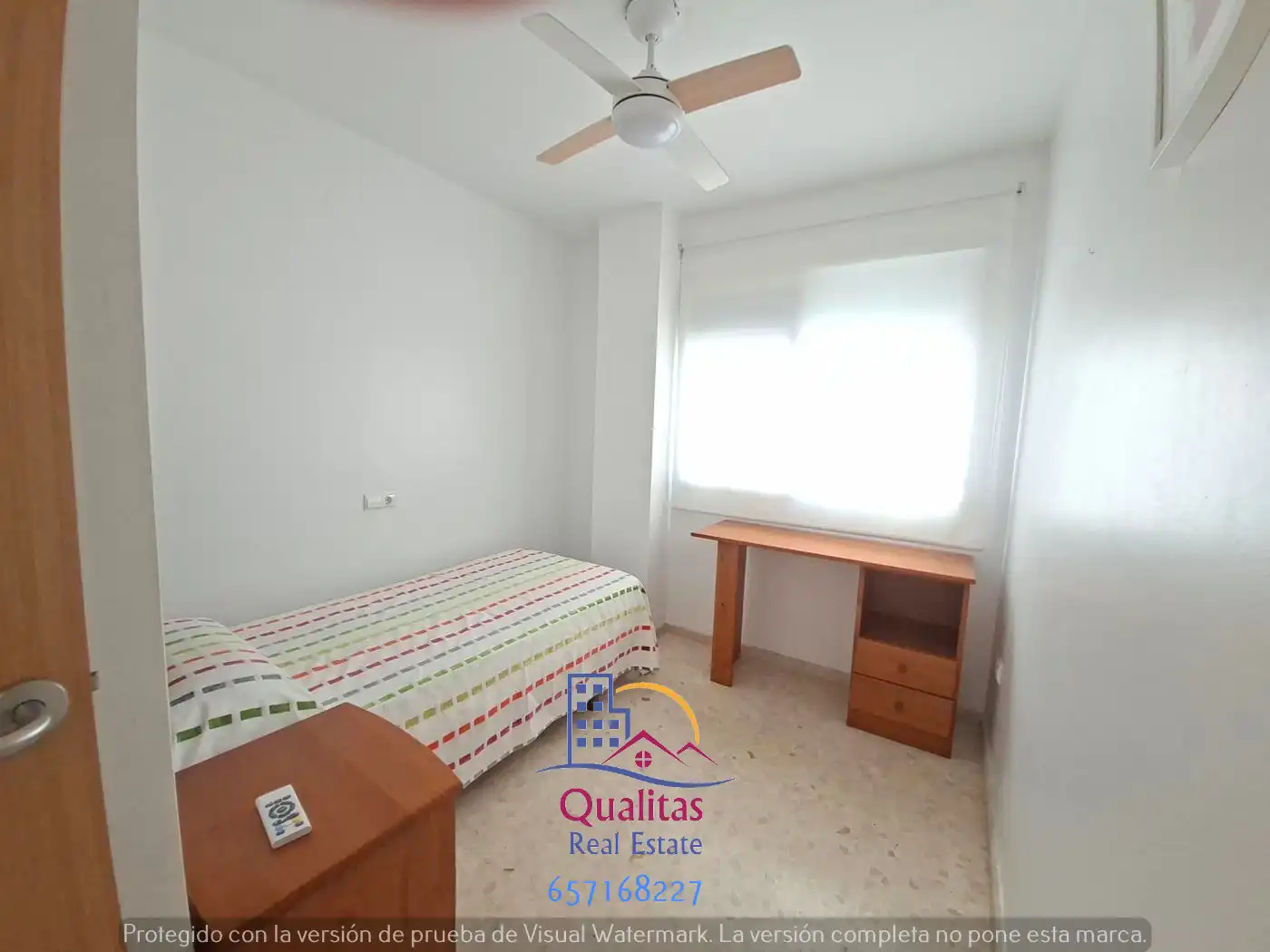Habitación de Apartamento de alquiler en Oliva con Aire acondicionado, Calefacción y Terraza