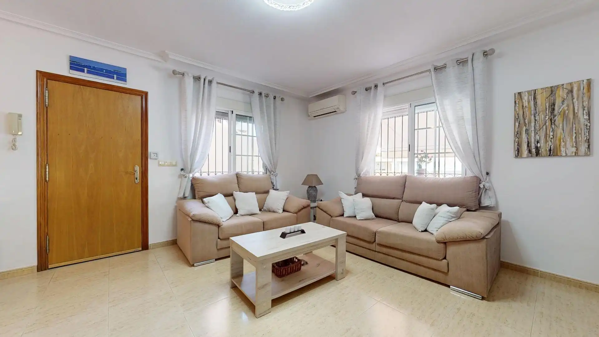 Sala de estar de Casa adosada en venta en San Pedro del Pinatar con Aire acondicionado, Terraza y Trastero
