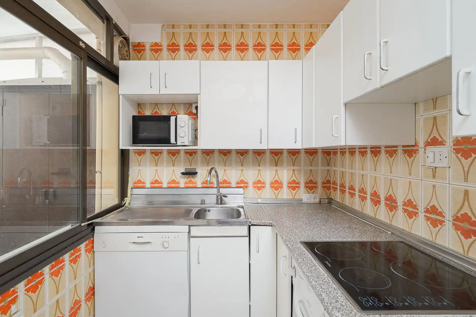 Kitchen of Flat for sale in Donostia - San Sebastián   with Heating and Terrace