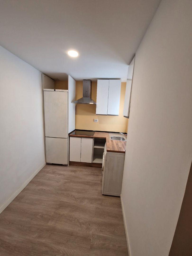 Piso en venta en Calle de Alvarado, Bellas Vistas, Tetuán