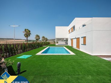 Xalet amb piscina en venda a Algorfa
