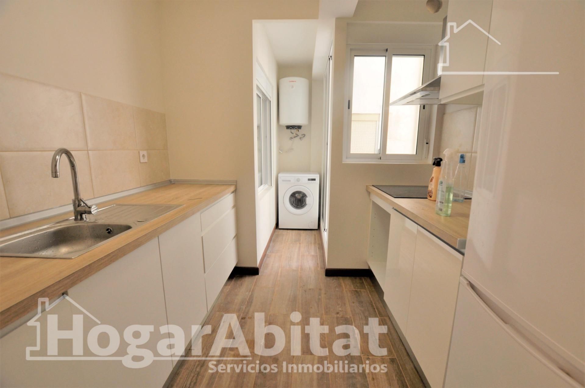 Cuina de Pis en venda en  Valencia Capital amb Aire condicionat, Calefacció i Balcó