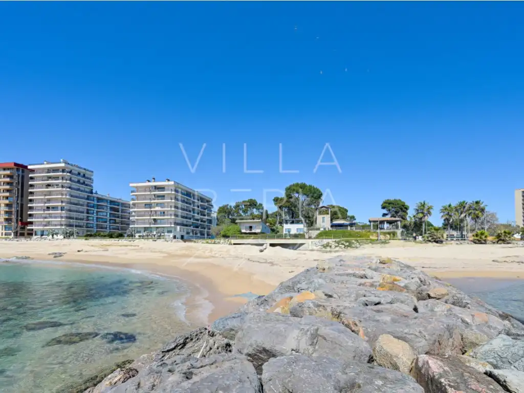 Vista exterior de Casa o xalet en venda en Calonge i Sant Antoni amb Jardí privat i Terrassa