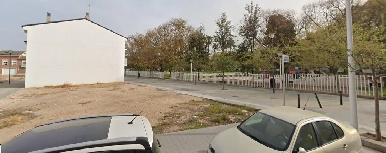 Terreny residencial en venda a ENRIC VALOR