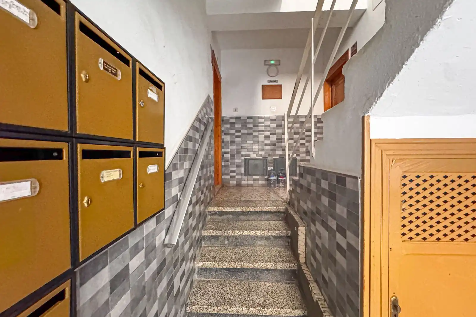 Flat for sale in Almería  with Air Conditioner, Heating and Terrace