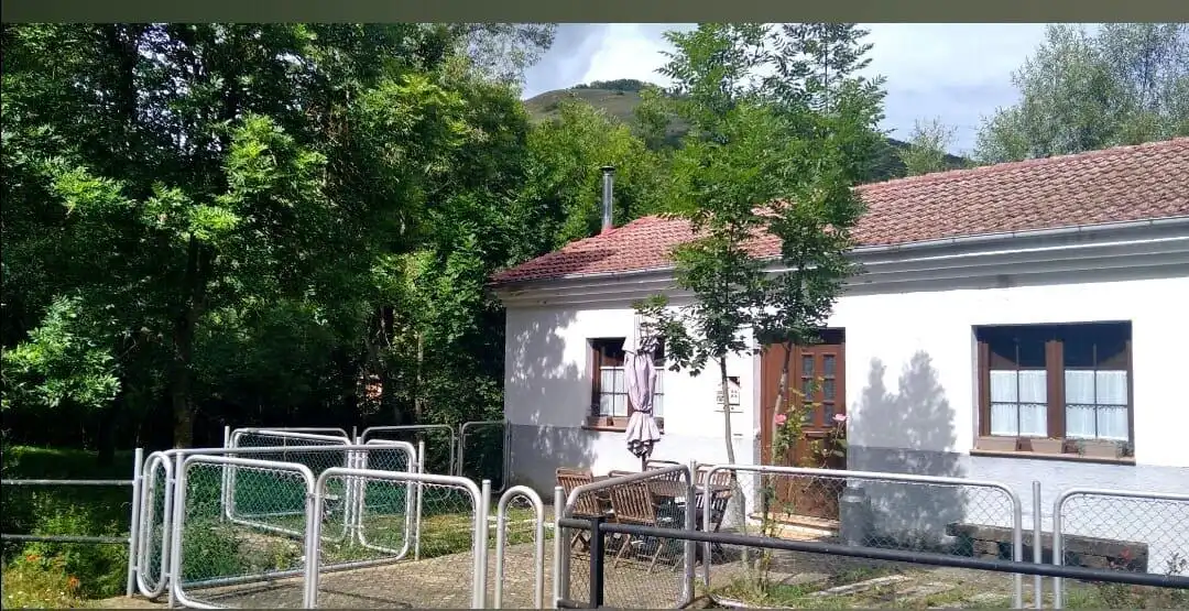 Casa en venda a La Pola de Gordón