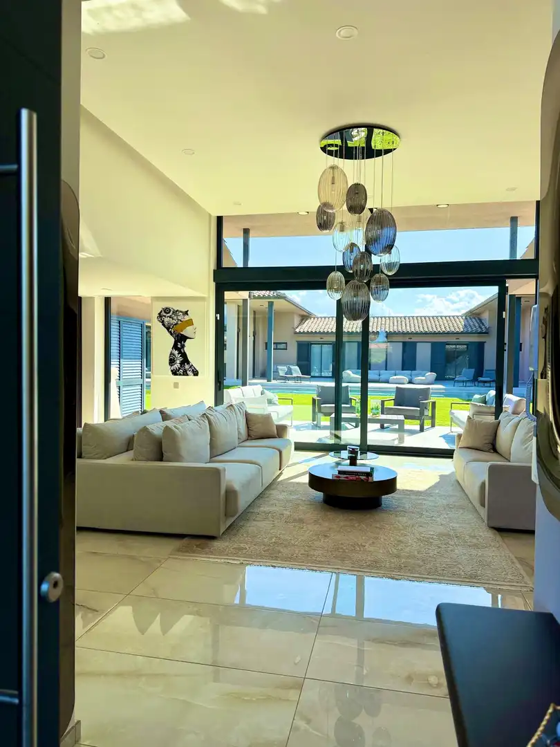 Casa con piscina in vendita a Navata, imagen 5