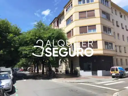 Vista exterior de Pis de lloguer en Vitoria - Gasteiz amb Calefacció i Moblat