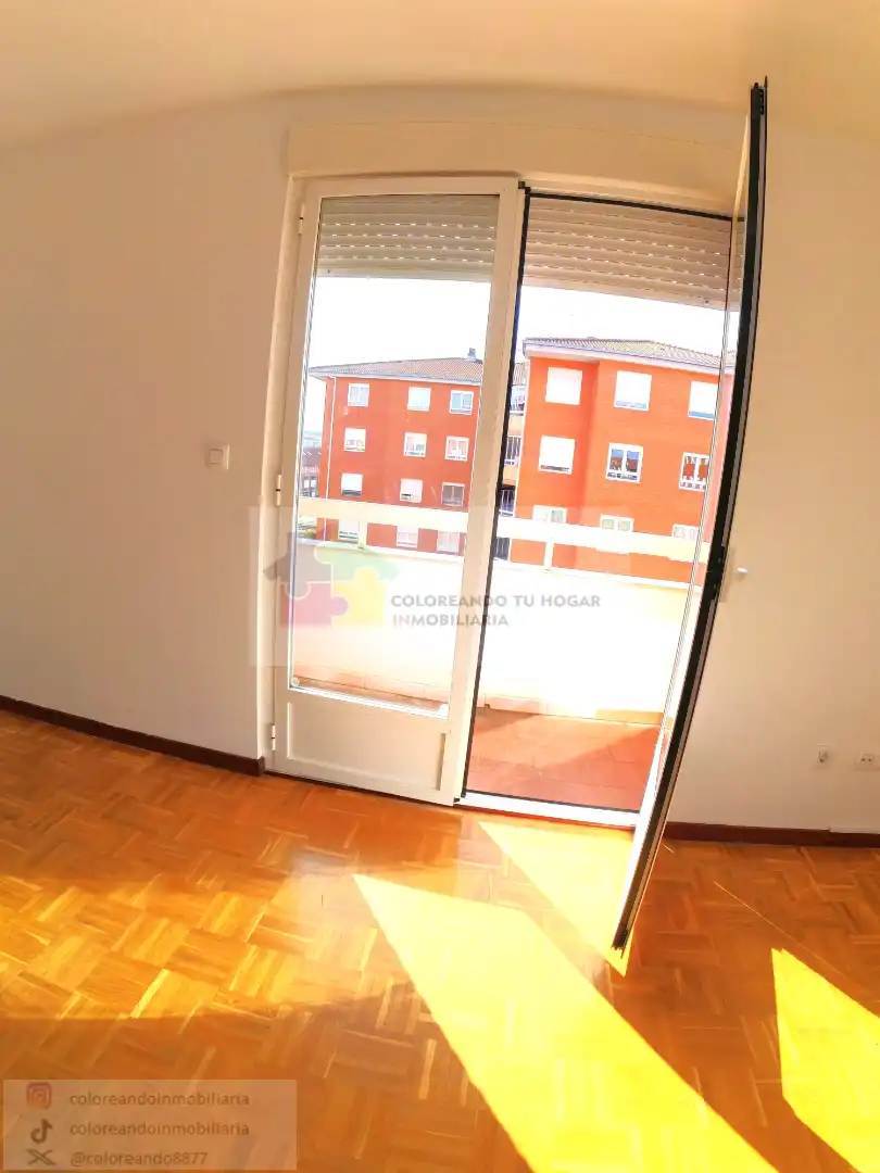Piso con terraza en venta en Trobajo del Camino, imagen 26