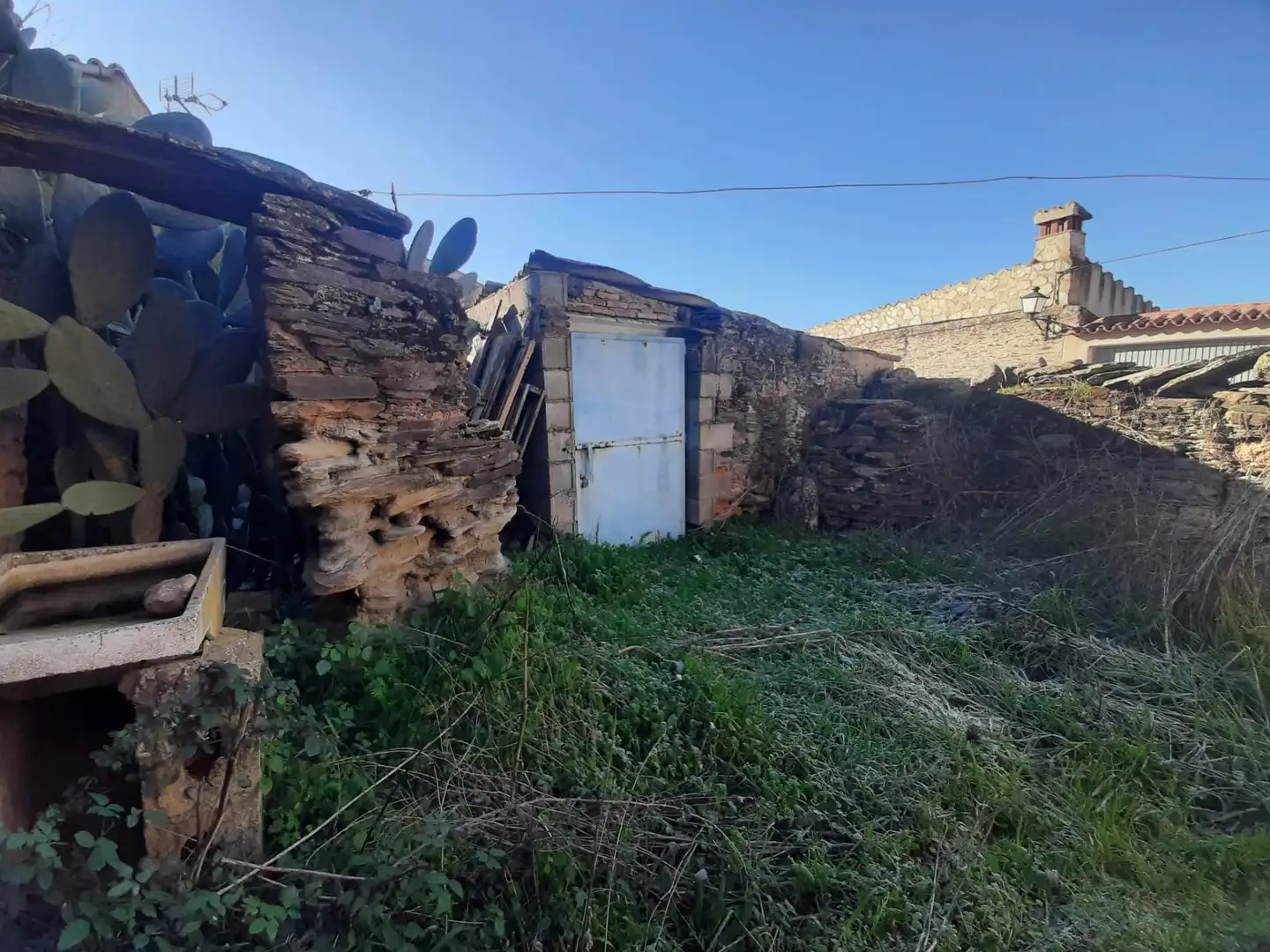 Exterior view of Houses for sale in Botija  with Private garden and Storage room