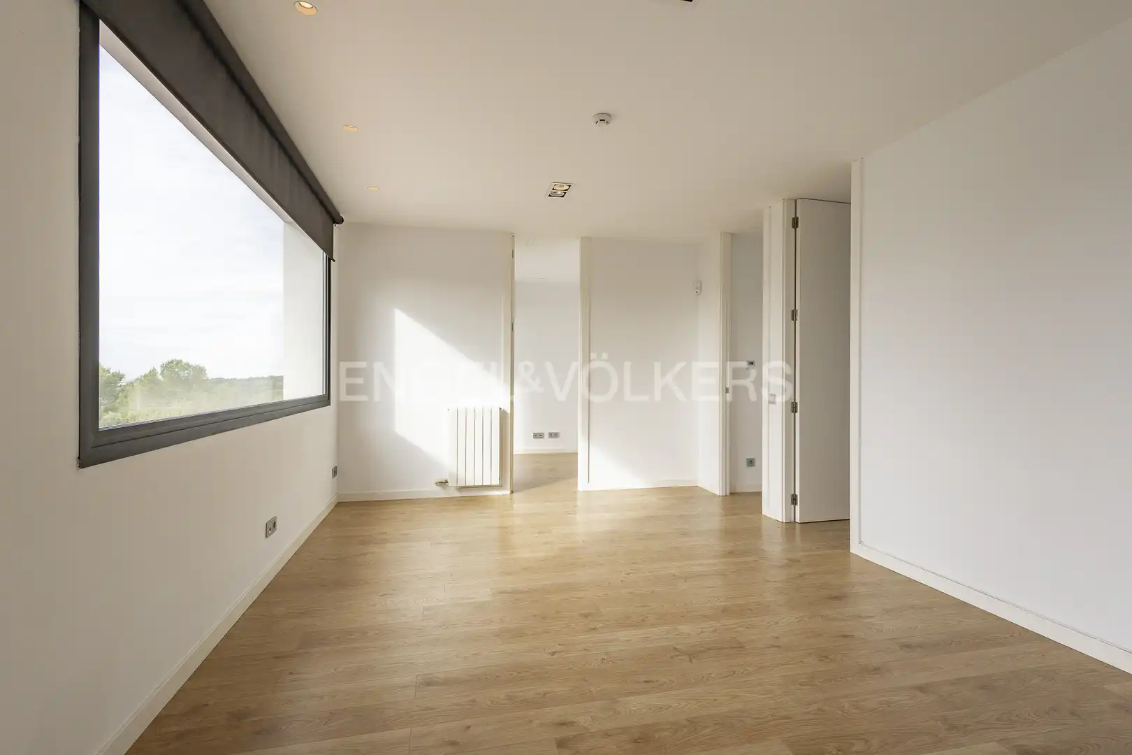 Habitación de Casa o chalet en venta en Vilanova i la Geltrú con Aire acondicionado, Calefacción y Jardín privado
