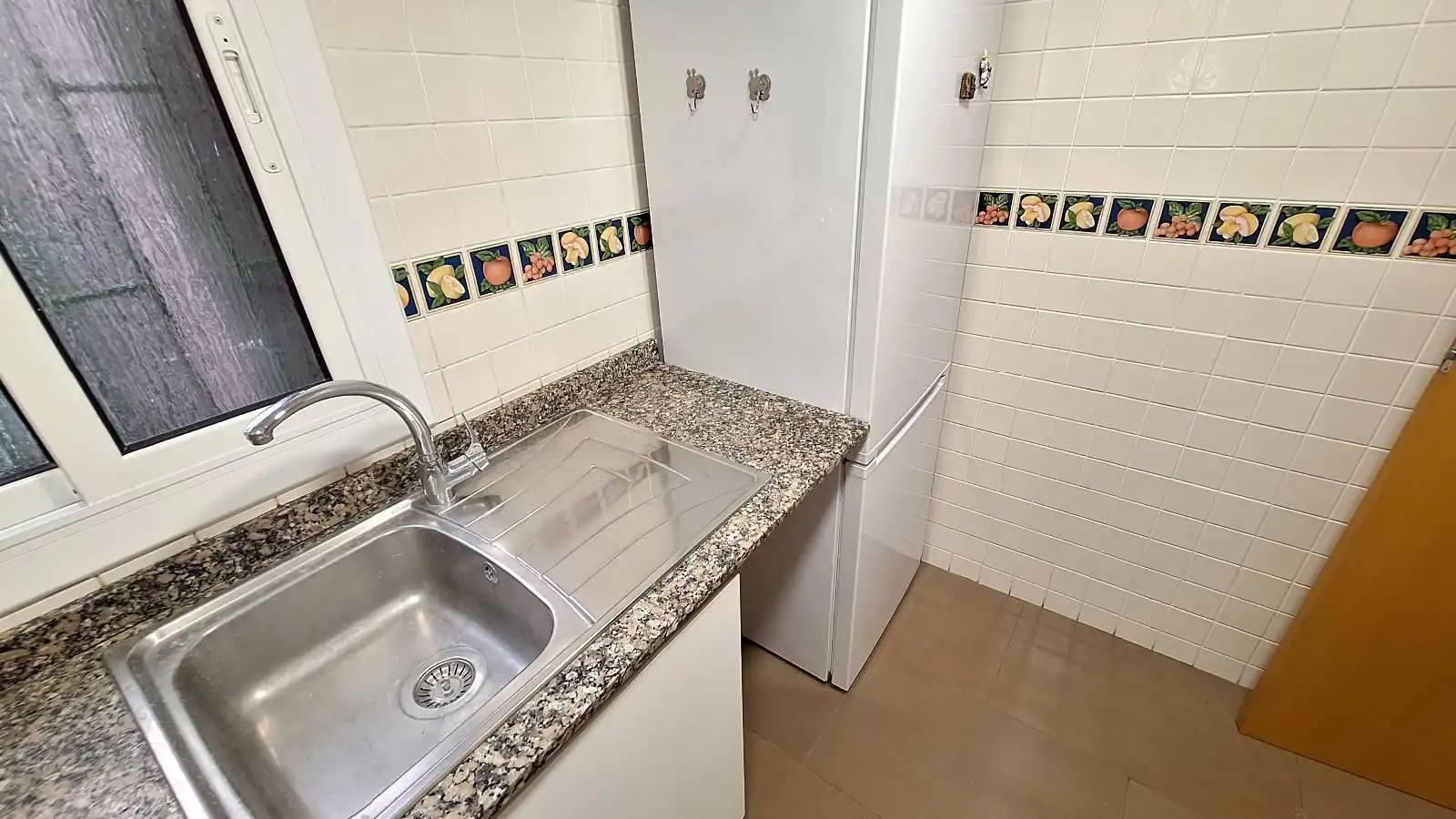 Küche von Wohnung zur Miete in L'Hospitalet de Llobregat mit Klimaanlage und Heizung