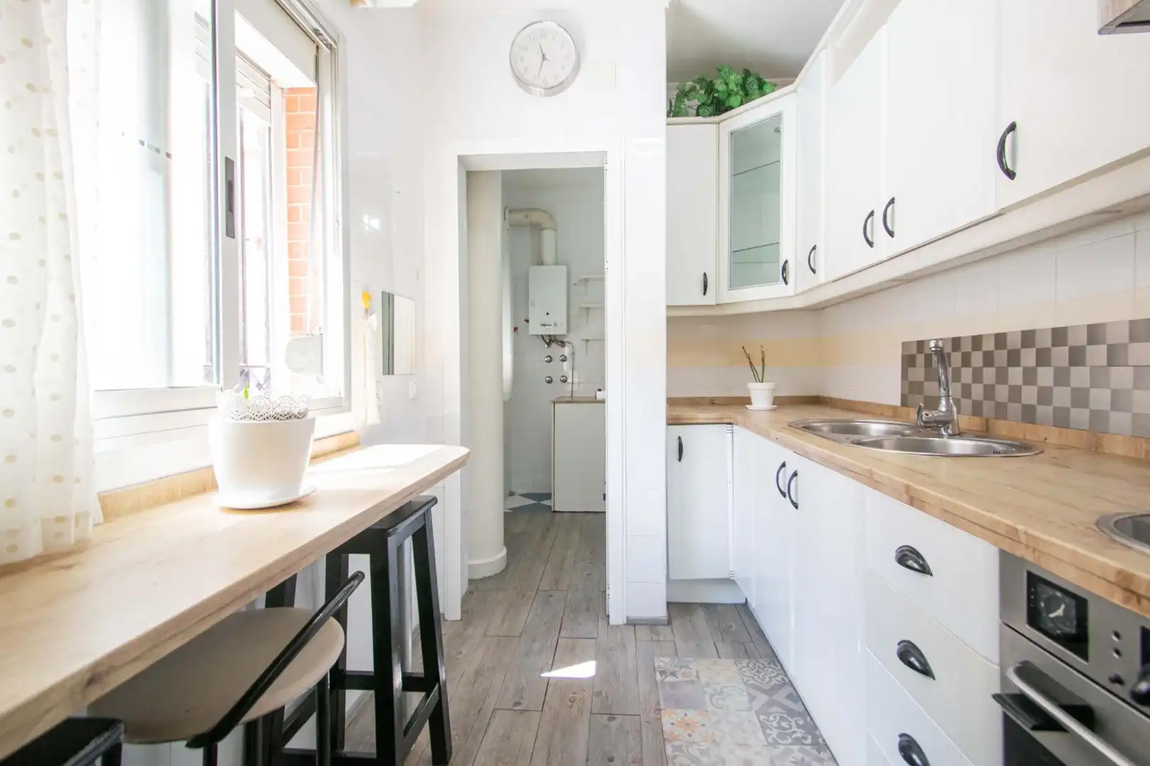 Küche von Wohnung zum Verkauf in Sevilla mit Klimaanlage