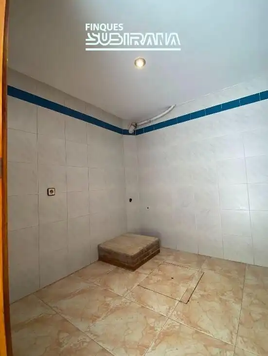 Bathroom of Houses for sale in Igualada  with Heating, Terrace and Storage room