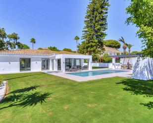 Garden of House or chalet for sale in Marbella  with Air Conditioner, Terrace and Swimming Pool