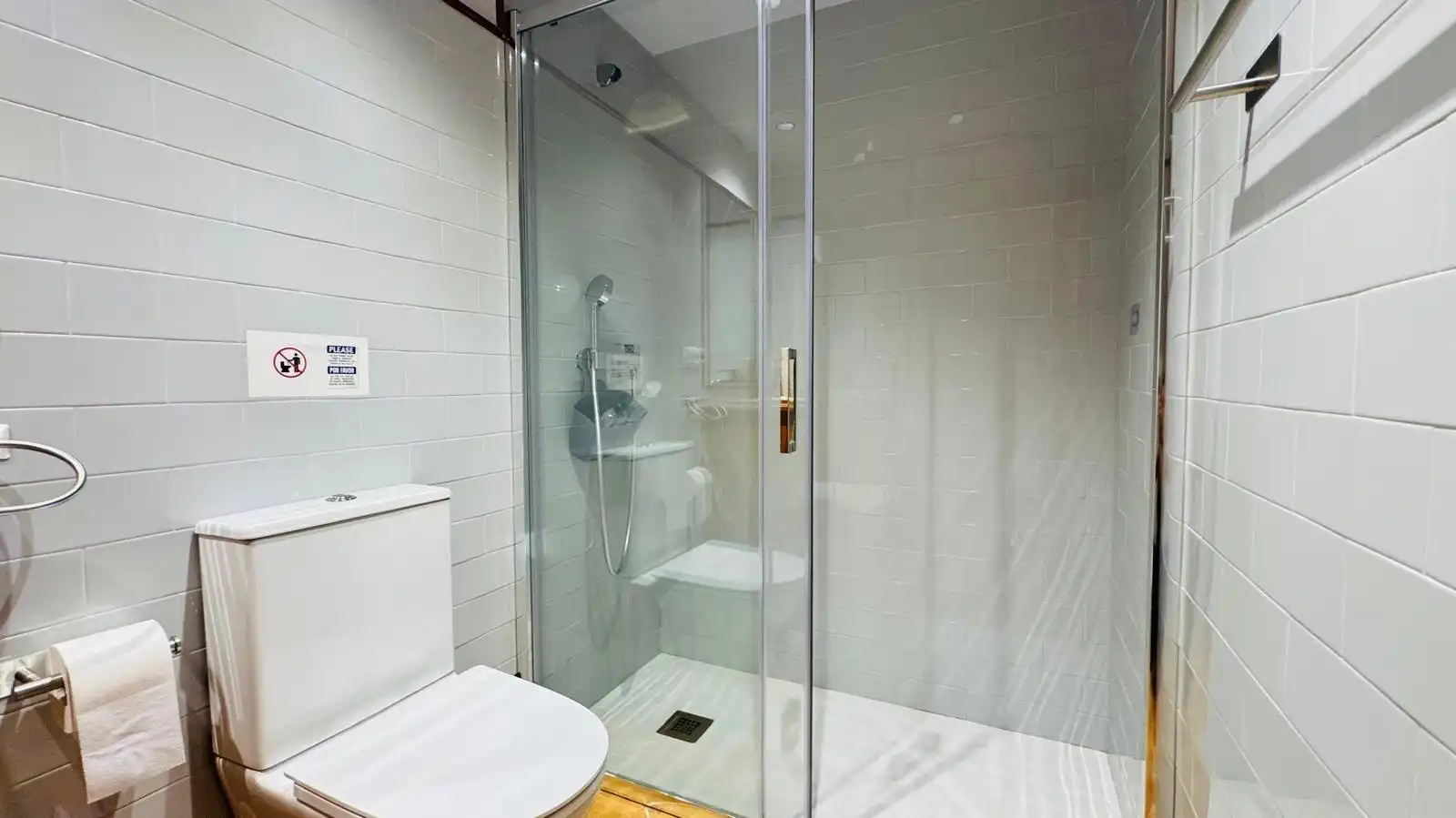 Bany de Casa o xalet de lloguer en Sant Martí Sarroca amb Jardí privat, Terrassa i Piscina
