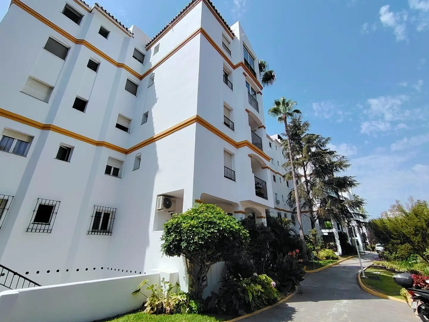 Apartament amb piscina en venda a Torrequebrada, imagen 19