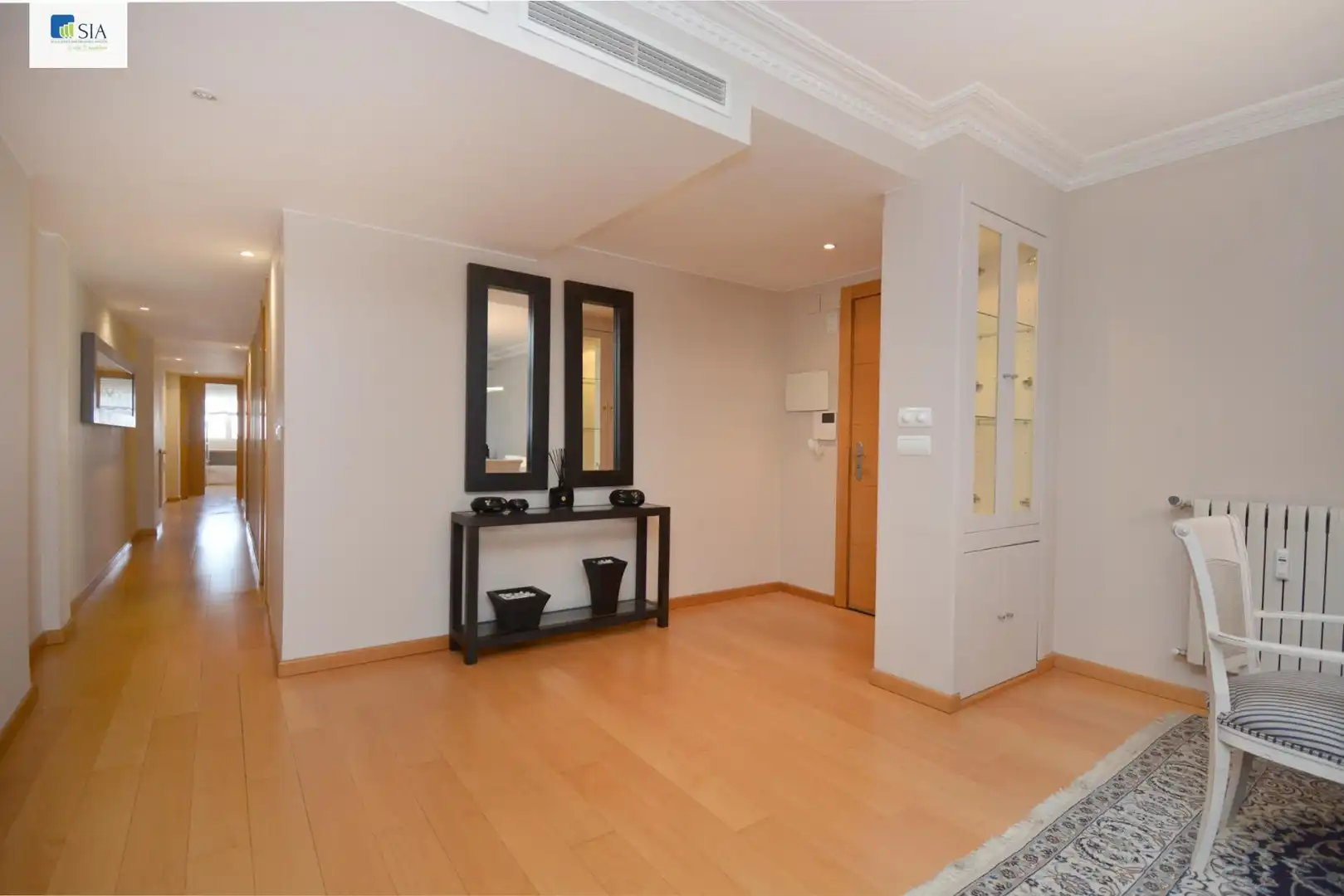 Flat for rent in Zaragoza  with Air Conditioner, Heating and Furnished
