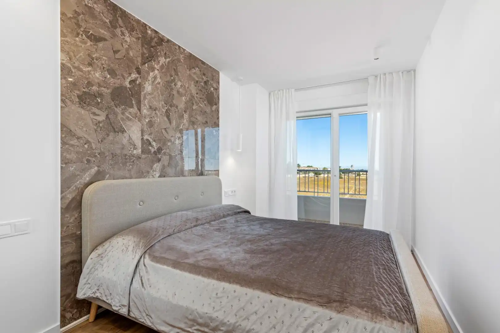 Apartament amb terrassa en venda a Calle Cala Dorada, imagen 13