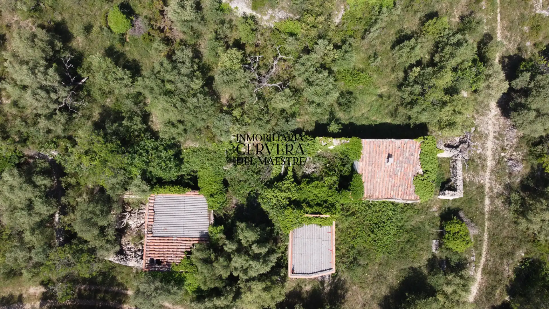 Finca rústica en venda en Rossell