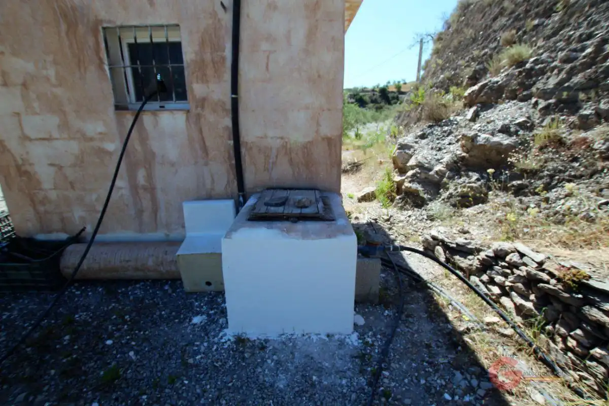 Finca rústica en venta en Los Tablones - La Garnatilla