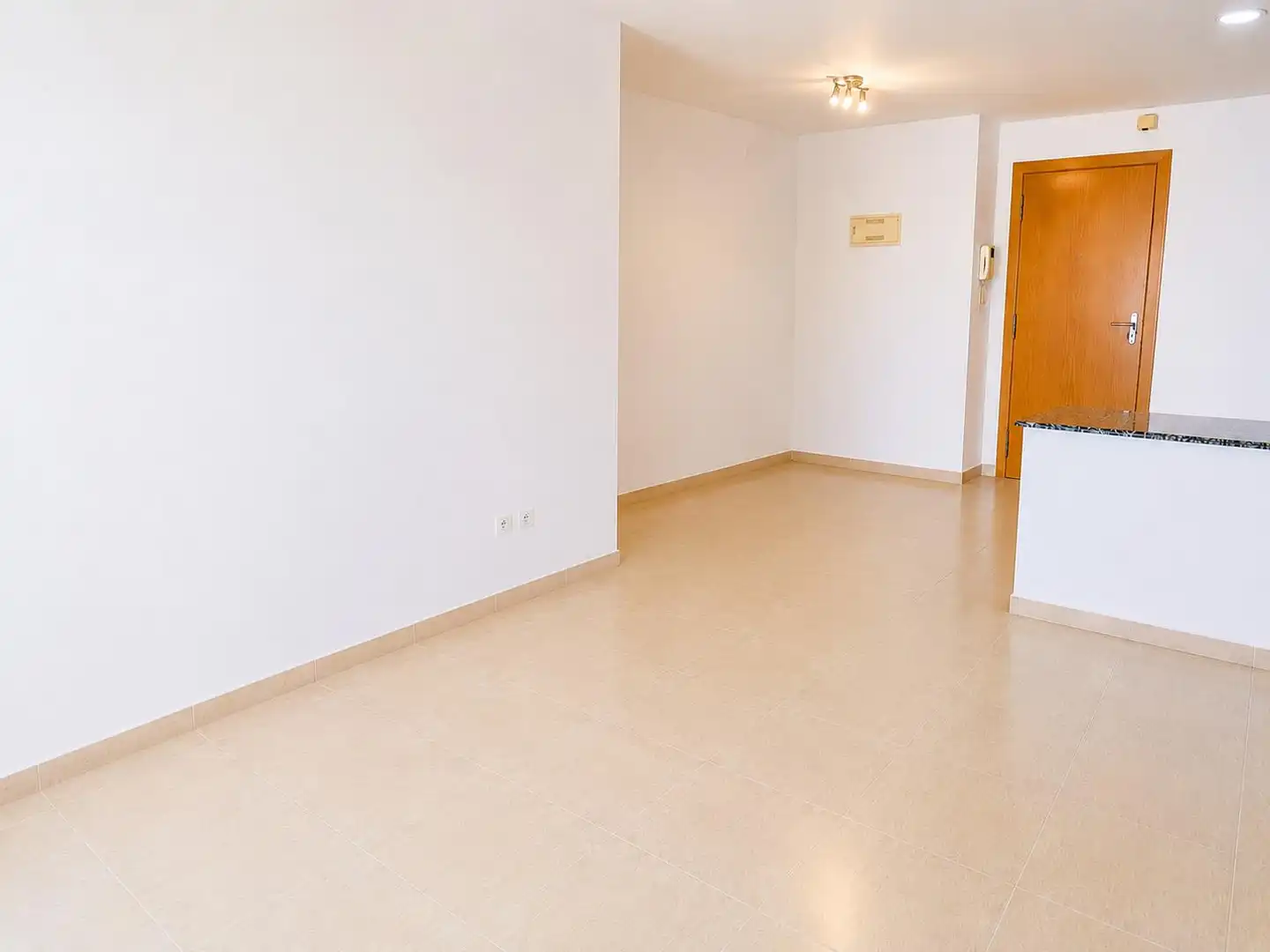 Wohnung zum Verkauf in Canet d'En Berenguer mit Klimaanlage, Terrasse und Möbliert